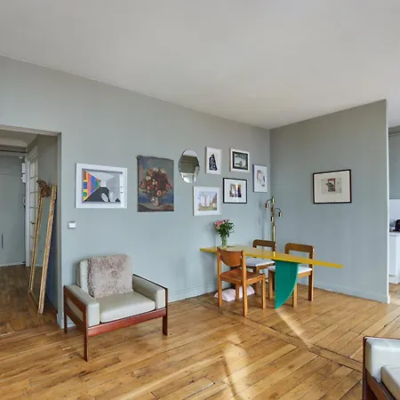 شقة Charming 1br Rue Des Martyrs باريس